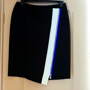 DKNY Woman's Skirt Size 12